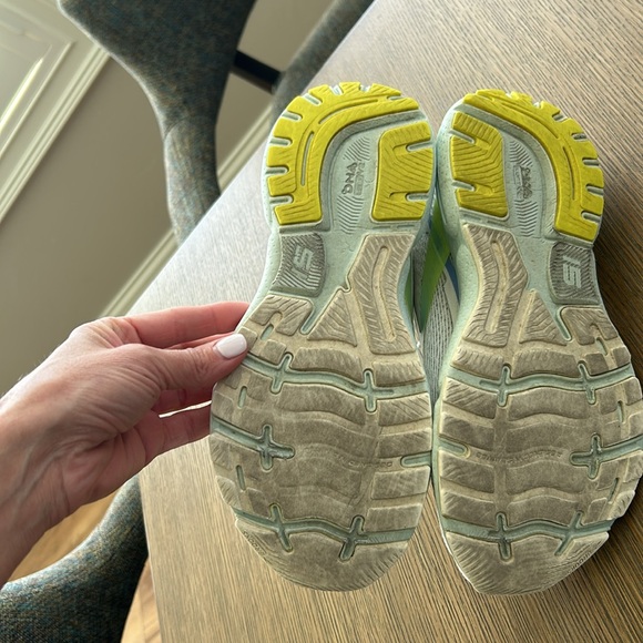 Brooks Ghost 15 Running Shoe - Picture 5 of 6